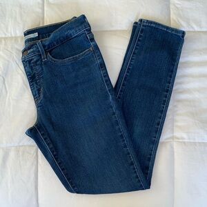 Levi’s 311 Classic Blue Women's straight Jeans, 27